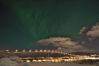 Aurore boréale au-dessus pont de Finnsnes